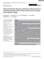 Dutch professionals' discussion preferences with the parents of extremely premature infants varied, but the trend was towards shared decision-making