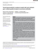 Visual hypersensitivity in patients treated with anti-calcitonin gene-related peptide (receptor) monoclonal antibodies
